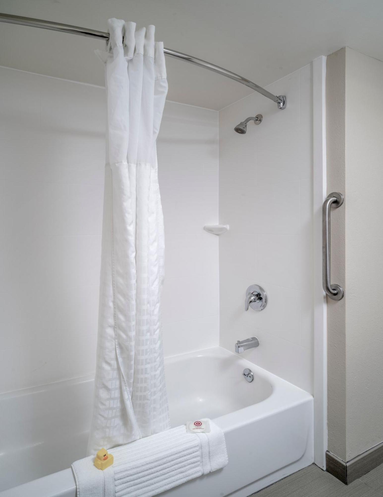Comfort & Hotel Grundy